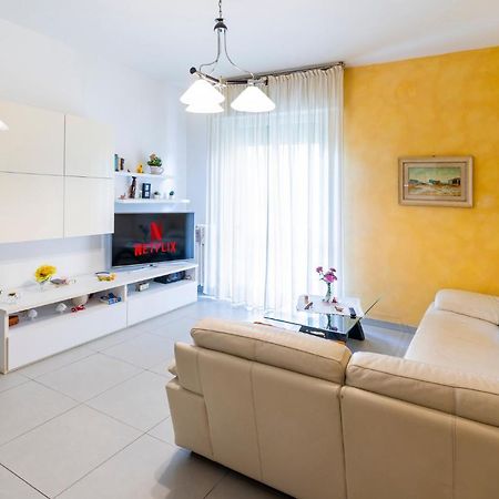 Appartamento Moderno 90 M Osp. Torregalli, Wifi Σκαντίτσι Εξωτερικό φωτογραφία